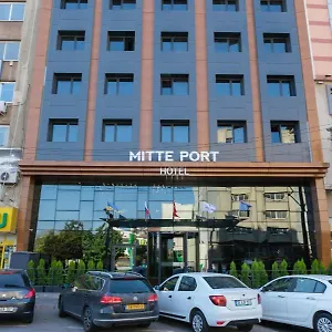 4* Hotel Mitte Port