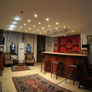 2* Hotel Antikhan